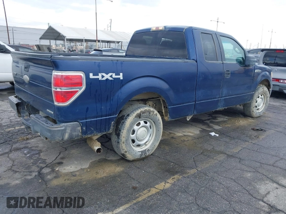 2012 Ford F-150 XL with VIN 1FTFX1EF4CFA96967, listed as a IAAI auction lot 41423830 with 215,958 mi miles. Bid and sale history available at carsss.com. Image 4.