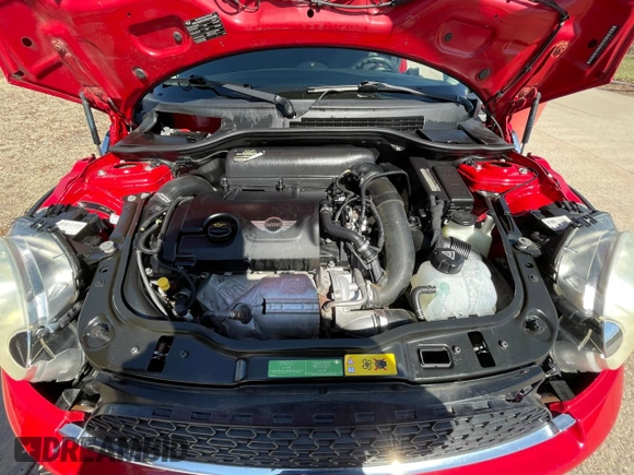 2011 MINI Hardtop S with VIN WMWSV3C57BTY20433, listed as a Copart auction lot 49290455 with 156,698 mi miles and Clean Title. Bid and sale history available at DreamBid. Image 7.
