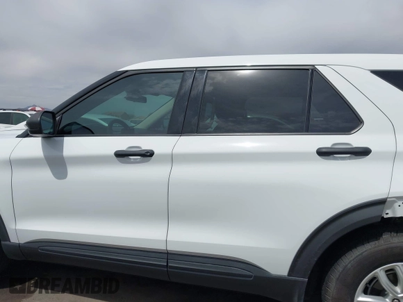 2020 Ford Explorer with VIN 1FMSK7BH8LGC99324, listed as a IAAI auction lot 42379677 with 51,487 mi miles and . Bid and sale history available at DreamBid. Image 15.