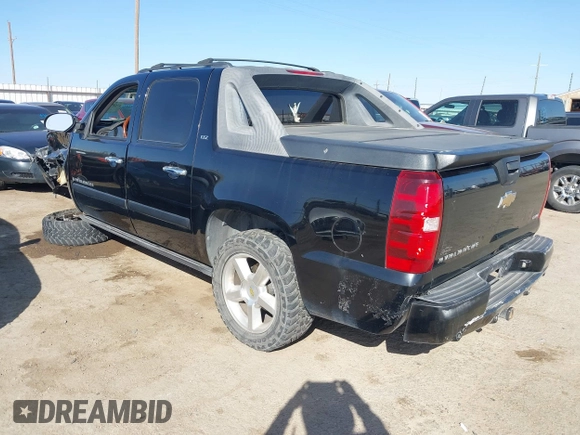2007 Chevrolet Avalanche 1LT with VIN 3GNEC12017G297941, listed as a IAAI auction lot 41689687 with 166,066 mi miles and . Bid and sale history available at DreamBid. Image 3.