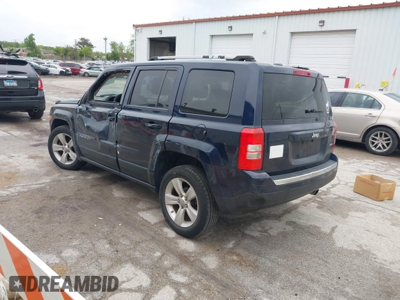 2012 Jeep Patriot Limited z VIN 1C4NJPCBXCD623275, wystawiony jako IAAI lot #42327596 z przebiegiem 59 495 mil mil oraz . Historia ofert i sprzedaży dostępna na DreamBid. Obrazek 3.