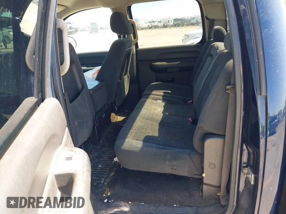 2008 Chevrolet Silverado 1500 LTZ with VIN 2GCEK133981331008, listed as a IAAI auction lot 42228223 with 288,199 mi miles and . Bid and sale history available at DreamBid. Image 8.