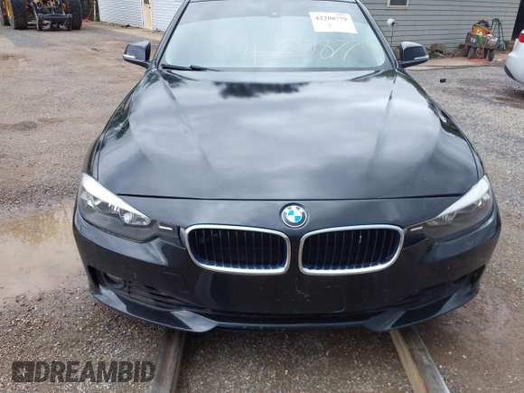 2013 BMW 3 Series 328i xDrive with VIN WBA3B3C59DF543640, listed as a IAAI auction lot 42208779 with 183,737 mi miles and . Bid and sale history available at DreamBid. Image 6.