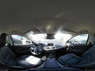 2018 Mazda 3 Touring z VIN 3MZBN1V33JM276803, wystawiony jako IAAI lot #42100422 z przebiegiem 41 802 mil mil oraz . Historia ofert i sprzedaży dostępna na DreamBid. Obrazek 21.