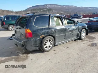 2007 GMC Envoy Denali with VIN 1GKET63M072227691, listed as a IAAI auction lot 41612371 with 154,001 mi miles. Bid and sale history available at carsss.com. Image 4.