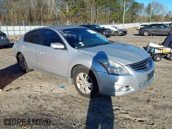 2012 Nissan Altima SL with VIN 1N4AL2APXCN561113, listed as a IAAI auction lot 41823343 with 213,206 mi miles and . Bid and sale history available at DreamBid. Image 1.