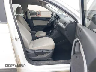 2020 Volkswagen Tiguan S with VIN 3VV1B7AX5LM079123, listed as a IAAI auction lot 41957273 with 89,449 mi miles and . Bid and sale history available at DreamBid. Image 5.