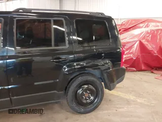 2014 Jeep Patriot Sport with VIN 1C4NJPBB0ED793195, listed as a IAAI auction lot 41760520 with 155,668 mi miles. Bid and sale history available at carsss.com. Image 6.