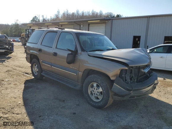 2003 Chevrolet Tahoe LS with VIN 1GNEC13V63R130396, listed as a Copart auction lot 86105634 with 266,238 mi miles and Salvage Title. Bid and sale history available at carsss.com. Image 4.