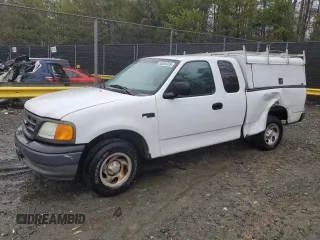 2004 Ford F-150 XL with VIN 2FTRX17204CA84111, listed as a Copart auction lot 50359755 with 201,756 mi miles and Salvage title. Bid and sale history available at DreamBid. Image 1.