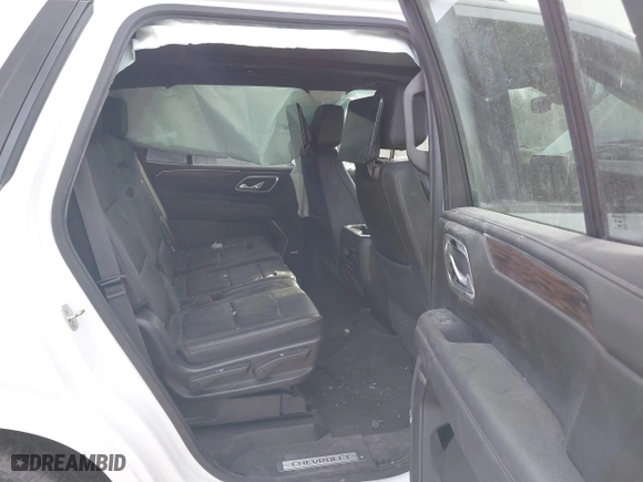 2021 Chevrolet Tahoe Z71 with VIN 1GNSKPKDXMR318664, listed as a IAAI auction lot 41382037 with 136,125 mi miles. Bid and sale history available at carsss.com. Image 8.