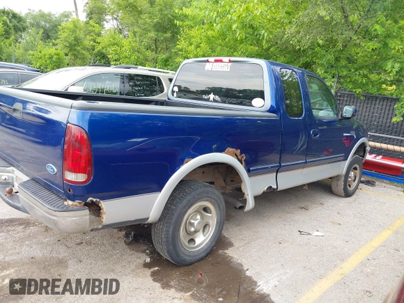 1997 Ford F-150 XL with VIN 1FTDX1866VKA77253, listed as a IAAI auction lot 42448287 with 122,540 mi miles and . Bid and sale history available at DreamBid. Image 4.