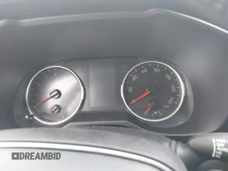2022 Toyota RAV4 XLE Premium z VIN 2T3A1RFV4NW287421, wystawiony jako IAAI lot #42602371 z przebiegiem 59 294 mil mil oraz . Historia ofert i sprzedaży dostępna na DreamBid. Obrazek 7.