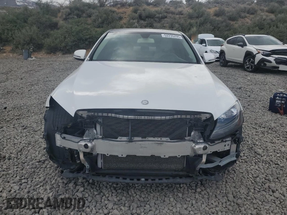 2016 Mercedes-Benz C 300 Luxury with VIN 55SWF4KB6GU100516, listed as a Copart auction lot 52235295 with 39,746 mi miles and Salvage Title. Bid and sale history available at DreamBid. Image 5.
