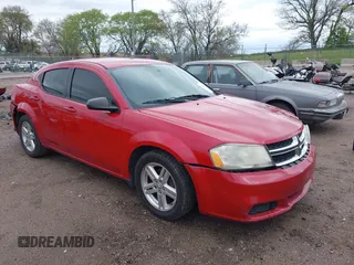 2014 Dodge Avenger SE z VIN 1C3CDZAB0EN112964, wystawiony jako IAAI lot #42155909 z przebiegiem 159 998 mil mil oraz . Historia ofert i sprzedaży dostępna na DreamBid. Obrazek 1.