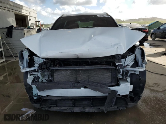 2020 Volvo XC40 Inscription with VIN YV4AC2HL9L2240921, listed as a Copart auction lot 45396115 with 58,576 mi miles and Salvage Title. Bid and sale history available at carsss.com. Image 5.
