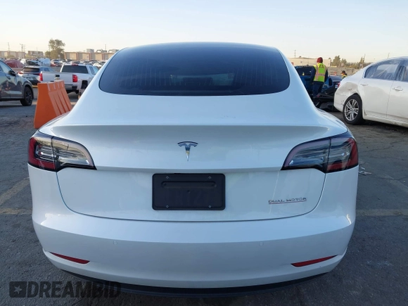 2020 Tesla Model 3 Performance with VIN 5YJ3E1EC1LF602516, listed as a IAAI auction lot 41841216 with 28,967 mi miles and . Bid and sale history available at DreamBid. Image 16.