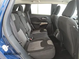 2018 Jeep Cherokee Latitude with VIN 1C4PJLCB7JD604911, listed as a Copart auction lot 60128925 with 132,842 mi miles and Clean title. Bid and sale history available at DreamBid. Image 11.