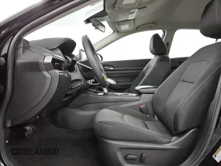 2025 Nissan Altima SV with VIN 1N4BL4DV3SN351686, listed as a Copart auction lot 53694135 with 6,388 mi miles and Clean Title. Bid and sale history available at carsss.com. Image 7.
