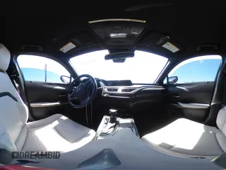2022 Lexus UX 200 с VIN JTHX3JBH7N2055392, выставлен на аукционе IAAI как лот 42282895 с пробегом 46 776 миль миль и . История ставок и продаж доступна на DreamBid. Изображение 18.