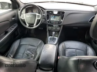 2013 Chrysler 200 Touring with VIN 1C3CCBBB8DN699244, listed as a Copart auction lot 55038415 with 177,772 mi miles and Non Repairable. Bid and sale history available at DreamBid. Image 8.
