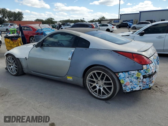 2005 Nissan 350Z with VIN JN1AZ34D95M607395, listed as a Copart auction lot 76422734 with 111,396 mi miles and Non Repairable. Bid and sale history available at DreamBid. Image 2.