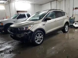 2018 Ford Escape SE z VIN 1FMCU9GD6JUD15566, wystawiony jako Copart lot #81323094 z przebiegiem 73 617 mil mil oraz Szkoda całkowita • Salvage title. Historia ofert i sprzedaży dostępna na DreamBid. Obrazek 1.