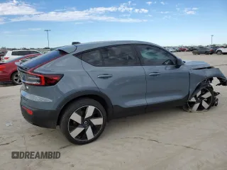 2023 Volvo C40 Recharge Pure Electric Ultimate with VIN YV4ED3GM2P2042573, listed as a Copart auction lot 40321304 with 8,372 mi miles. Bid and sale history available at carsss.com. Image 3.
