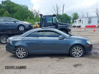 2007 Volkswagen Eos 3.2L с VIN WVWFB71F27V027570, выставлен на аукционе IAAI как лот 42251879 с пробегом 113 736 миль миль и . История ставок и продаж доступна на DreamBid. Изображение 13.