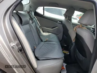 2013 Kia Optima EX z VIN 5XXGN4A74DG090437, wystawiony jako Copart lot #60822225 z przebiegiem 138 596 mil mil oraz Czysty tytuł • Clean title. Historia ofert i sprzedaży dostępna na DreamBid. Obrazek 10.