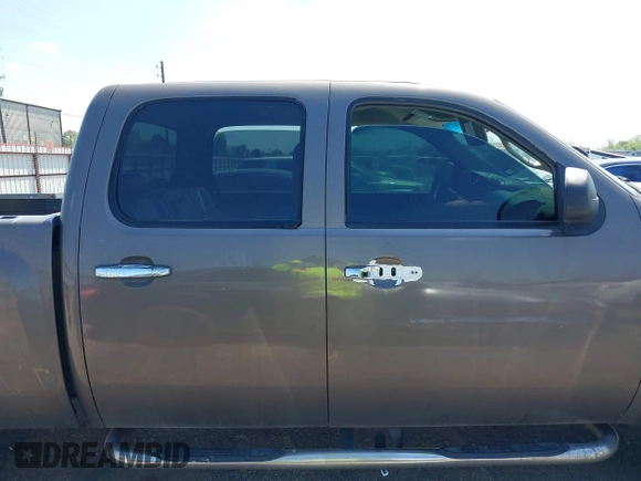2013 Chevrolet Silverado 1500 LS with VIN 3GCPKREA2DG208400, listed as a IAAI auction lot 41874892 with 120,462 mi miles and . Bid and sale history available at DreamBid. Image 13.