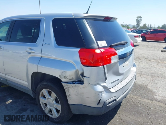2010 GMC Terrain SLE-1 with VIN 2CTFLCEW0A6276238, listed as a IAAI auction lot 42017808 with 168,853 mi miles. Bid and sale history available at carsss.com. Image 13.