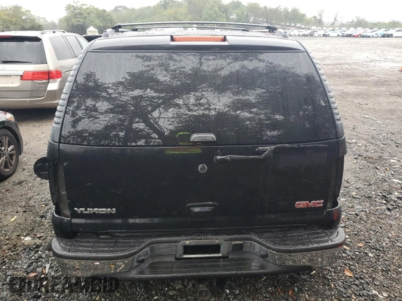 2006 GMC Yukon SLT with VIN 1GKEK13T86J105520, listed as a Copart auction lot 72501954 with 0 mi miles and Salvage Title. Bid and sale history available at carsss.com. Image 6.