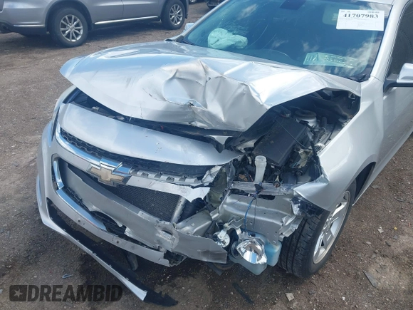 2016 Chevrolet Malibu Limited LT with VIN 1G11C5SA4GF162941, listed as a IAAI auction lot 41707983 with 172,780 mi miles. Bid and sale history available at carsss.com. Image 6.