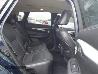 2019 Infiniti QX50 Luxe z VIN 3PCAJ5M32KF118445, wystawiony jako IAAI lot #41508810 z przebiegiem 130 623 mil mil oraz . Historia ofert i sprzedaży dostępna na DreamBid. Obrazek 8.
