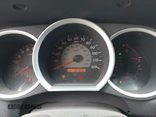 2006 Toyota Tacoma PreRunner z VIN 5TETU62N36Z153154, wystawiony jako IAAI lot #42450775 z przebiegiem 421 651 mil mil oraz . Historia ofert i sprzedaży dostępna na DreamBid. Obrazek 7.