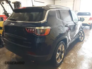 2021 Jeep Compass Limited with VIN 3C4NJDCB7MT561621, listed as a IAAI auction lot 41640659 with 59,479 mi miles and . Bid and sale history available at carsss.com. Image 4.