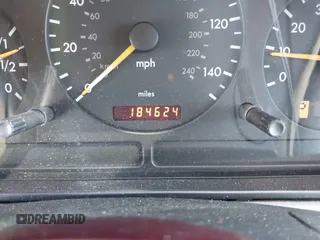 2002 Mercedes-Benz M 320/430/500 with VIN 4JGAB54EX2A336068, listed as a IAAI auction lot 42677467 with 184,624 mi miles and . Bid and sale history available at DreamBid. Image 7.