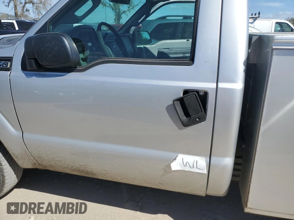 2012 Ford F-250 XL with VIN 1FDBF2A67CEC73025, listed as a Copart auction lot 75308984 with 107,018 mi miles and Salvage title. Bid and sale history available at DreamBid. Image 12.