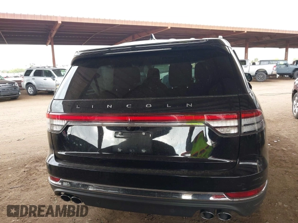 2024 Lincoln Aviator Reserve z VIN 5LM5J7WC2RGL05445, wystawiony jako IAAI lot #42184539 z przebiegiem 68 616 mil mil oraz . Historia ofert i sprzedaży dostępna na DreamBid. Obrazek 16.