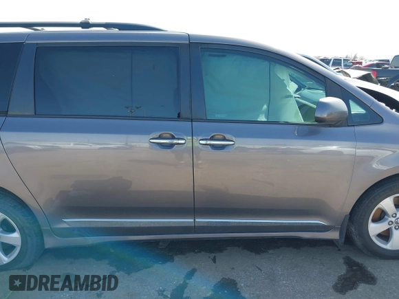 2020 Toyota Sienna LE Auto Access Seat with VIN 5TDKZ3DC3LS040255, listed as a IAAI auction lot 41720899 with 100,180 mi miles and . Bid and sale history available at DreamBid. Image 13.