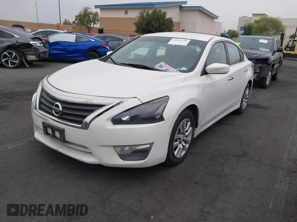2013 Nissan Altima SV with VIN 1N4AL3AP4DN573233, listed as a IAAI auction lot 42163720 with 157,738 mi miles and . Bid and sale history available at carsss.com. Image 2.
