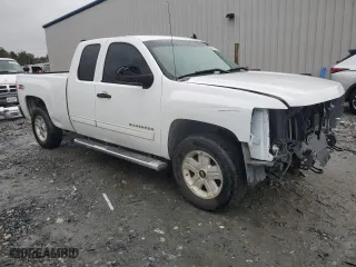 2013 Chevrolet Silverado 1500 LT with VIN 1GCRCSE05DZ232372, listed as a Copart auction lot 82697944 with 144,009 mi miles and Salvage Title. Bid and sale history available at carsss.com. Image 4.