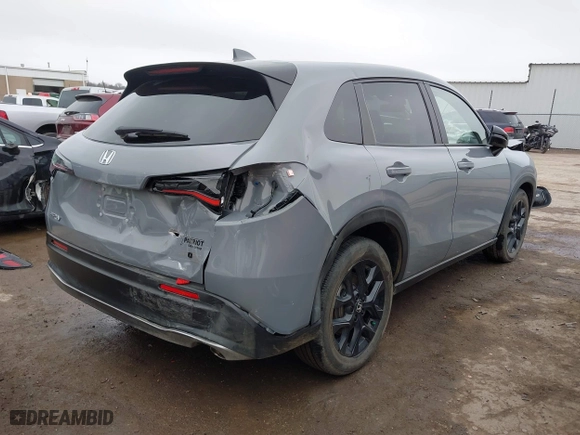 2025 Honda HR-V Sport with VIN 3CZRZ2H55SM732630, listed as a IAAI auction lot 41690406 with 9,828 mi miles. Bid and sale history available at carsss.com. Image 4.