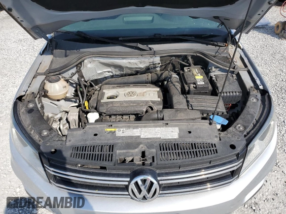 2018 Volkswagen Tiguan with VIN WVGBV7AX8JK001137, listed as a Copart auction lot 48380965 with 61,131 mi miles and Non Repairable. Bid and sale history available at DreamBid. Image 12.