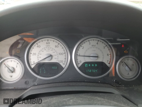 2010 Chrysler Town & Country Touring Plus with VIN 2A4RR8D18AR442282, listed as a Copart auction lot 51805924 with 172,704 mi miles and Salvage Title. Bid and sale history available at DreamBid. Image 9.