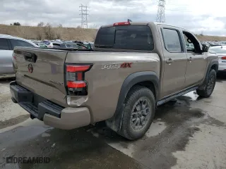 2023 Nissan Frontier PRO-4X with VIN 1N6ED1EK5PN641391, listed as a Copart auction lot 46895485 with 17,465 mi miles and Salvage Title. Bid and sale history available at carsss.com. Image 3.