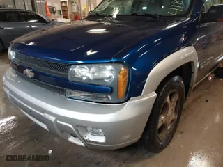 2004 Chevrolet TrailBlazer LT with VIN 1GNDT13S042157881, listed as a IAAI auction lot 41832251 with 242,344 mi miles. Bid and sale history available at carsss.com. Image 6.