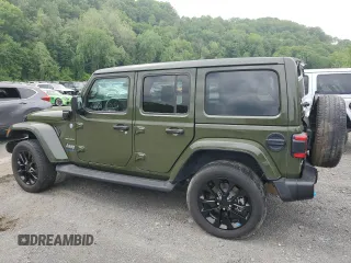 2023 Jeep Wrangler Sahara z VIN 1C4JJXP62PW553101, wystawiony jako Copart lot #56935165 z przebiegiem 28 157 mil mil oraz Szkoda całkowita • Salvage title. Historia ofert i sprzedaży dostępna na DreamBid. Obrazek 2.