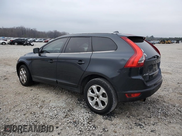 2013 Volvo XC60 3.2L with VIN YV4952DL8D2398655, listed as a Copart auction lot 43939015 with 279,692 mi miles and Salvage Title. Bid and sale history available at carsss.com. Image 2.